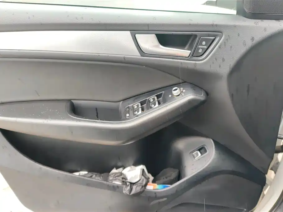 Audi Q5 2015 40 TFSI Technology фото 7