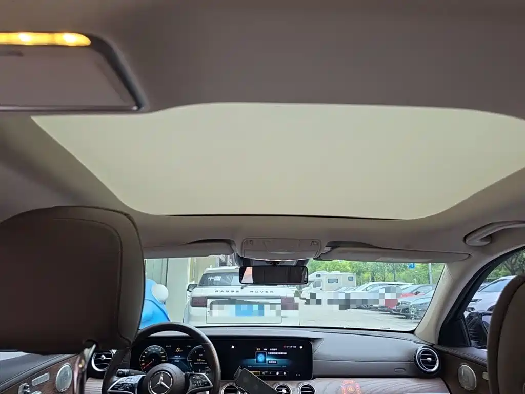 Mercedes-Benz E-Class 2022 Second Facelift E 300 L Premium фото 14