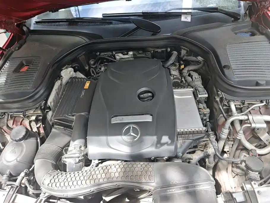 Mercedes-Benz GLC Coupe 2017 GLC 260 4MATIC Coupe SUV фото 10