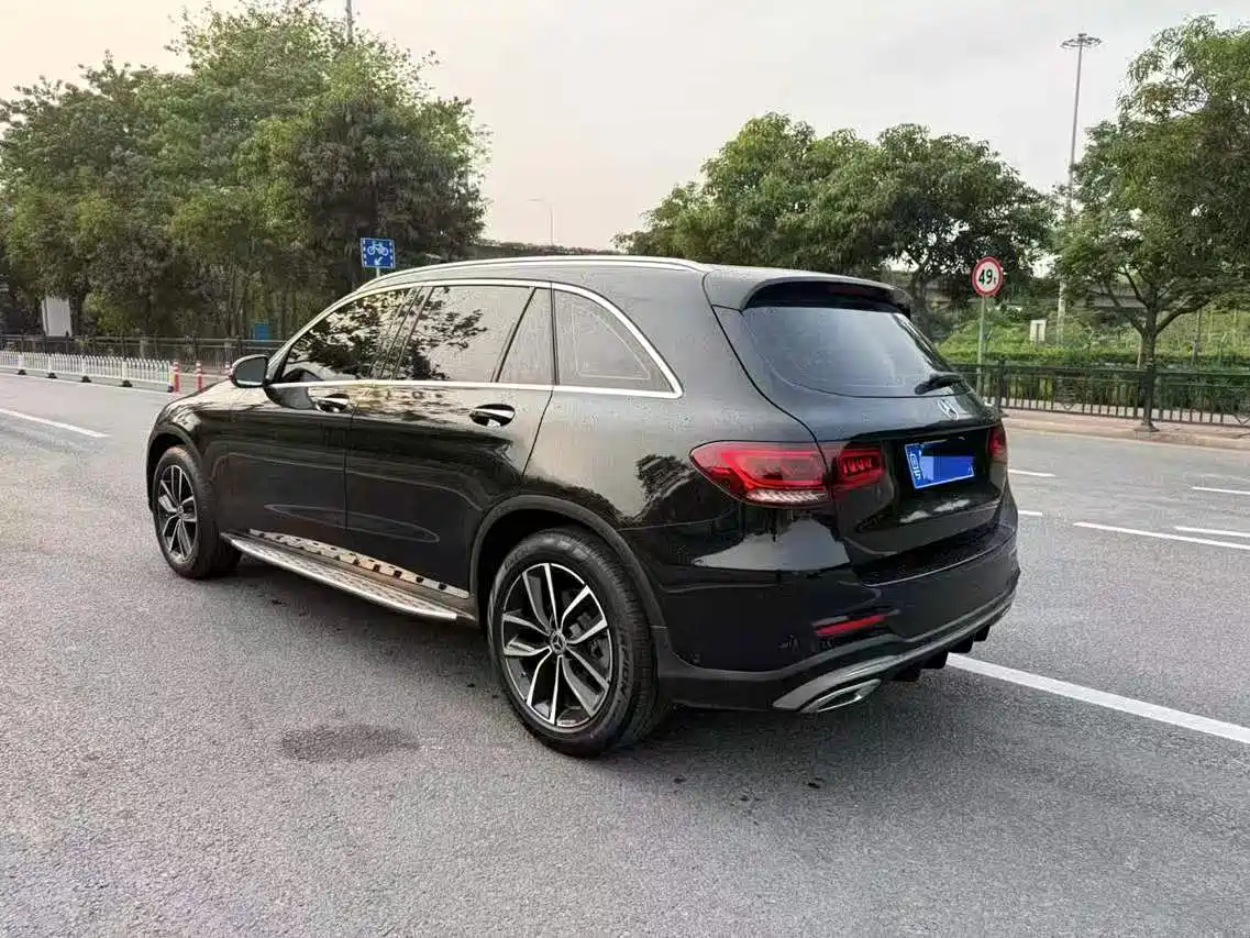Mercedes-Benz GLC 2021 GLC 260 L 4MATIC Luxury фото 4