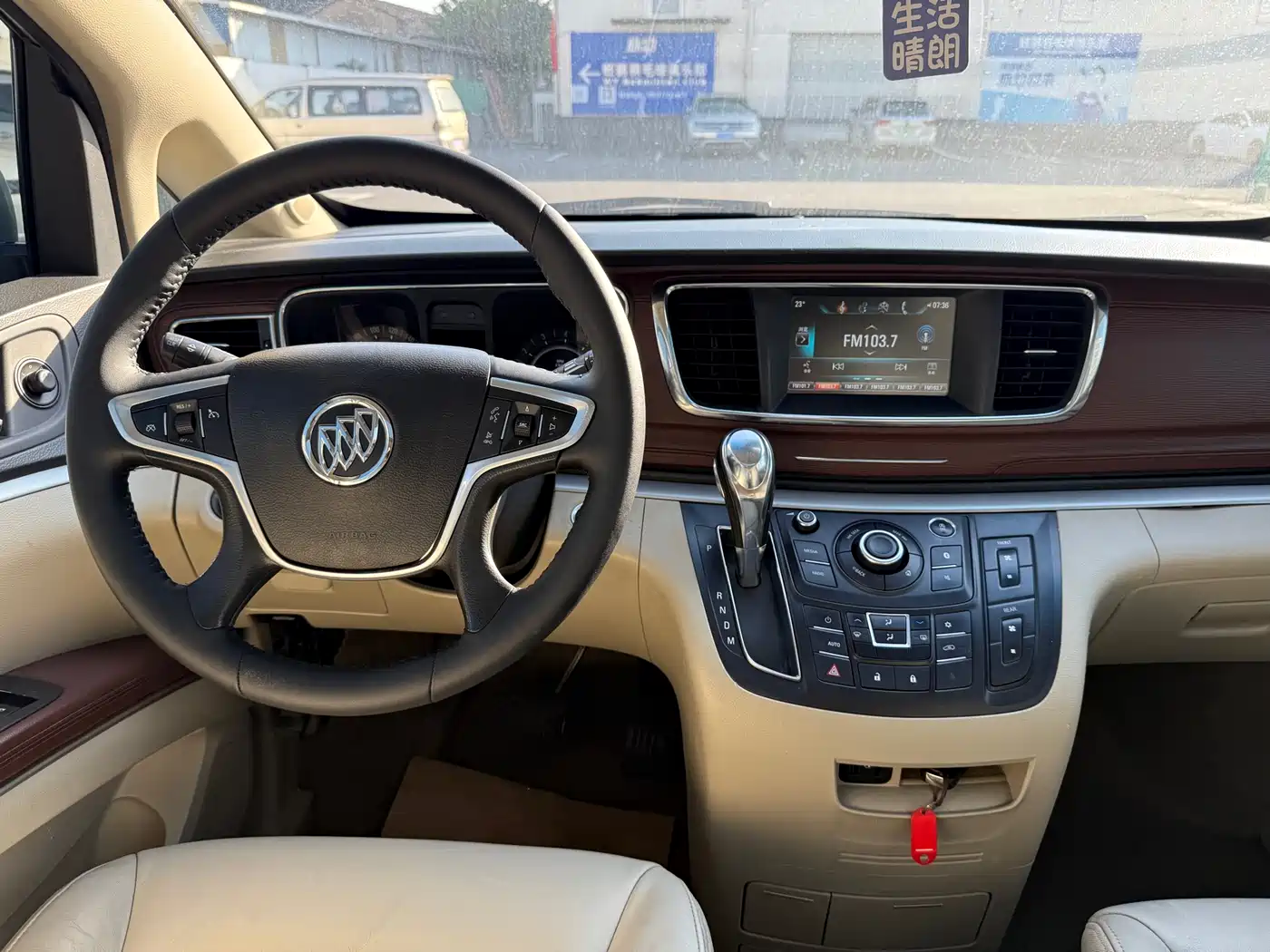 Buick GL8 2017 25S Luxury China V фото 6