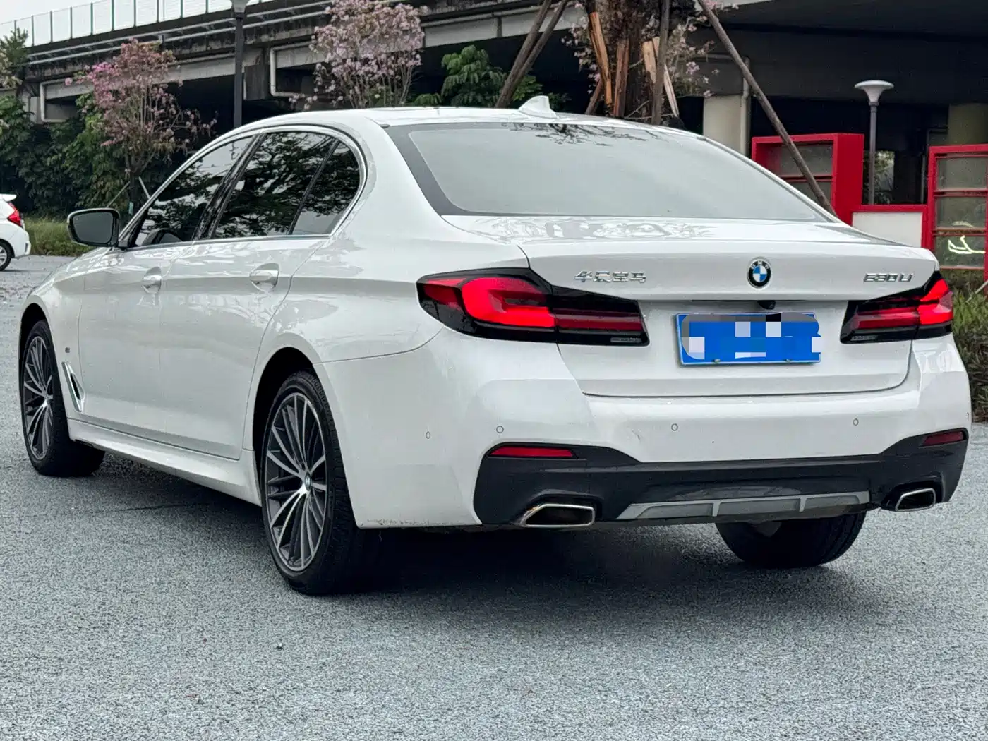 BMW 5 Series 2022 Facelift 530Li Leading M Sport Package фото 6