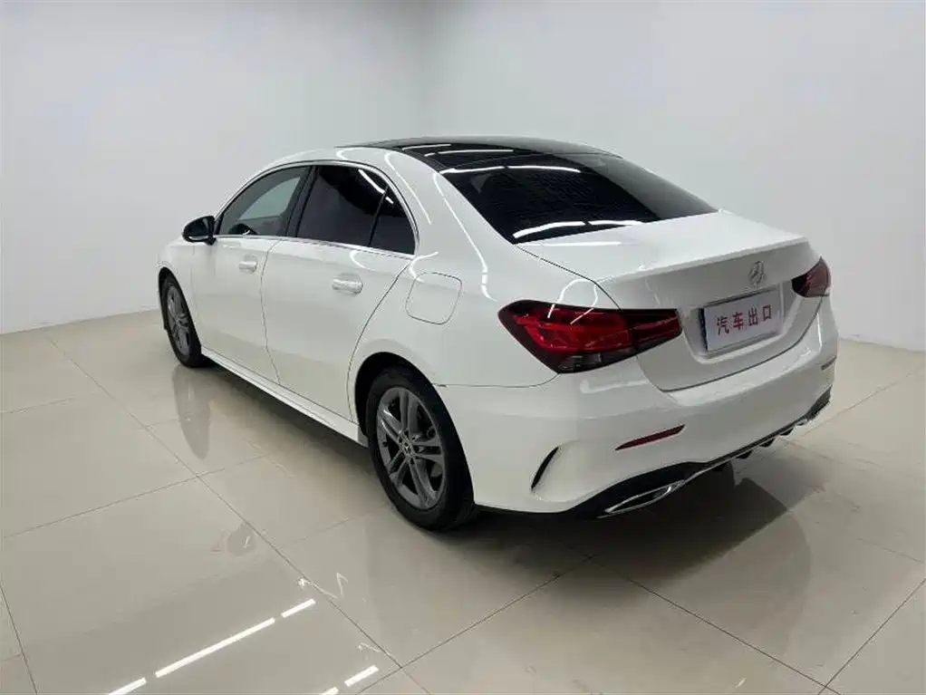 Mercedes-Benz A-Class 2022 A 180 L Sport Sedan фото 6