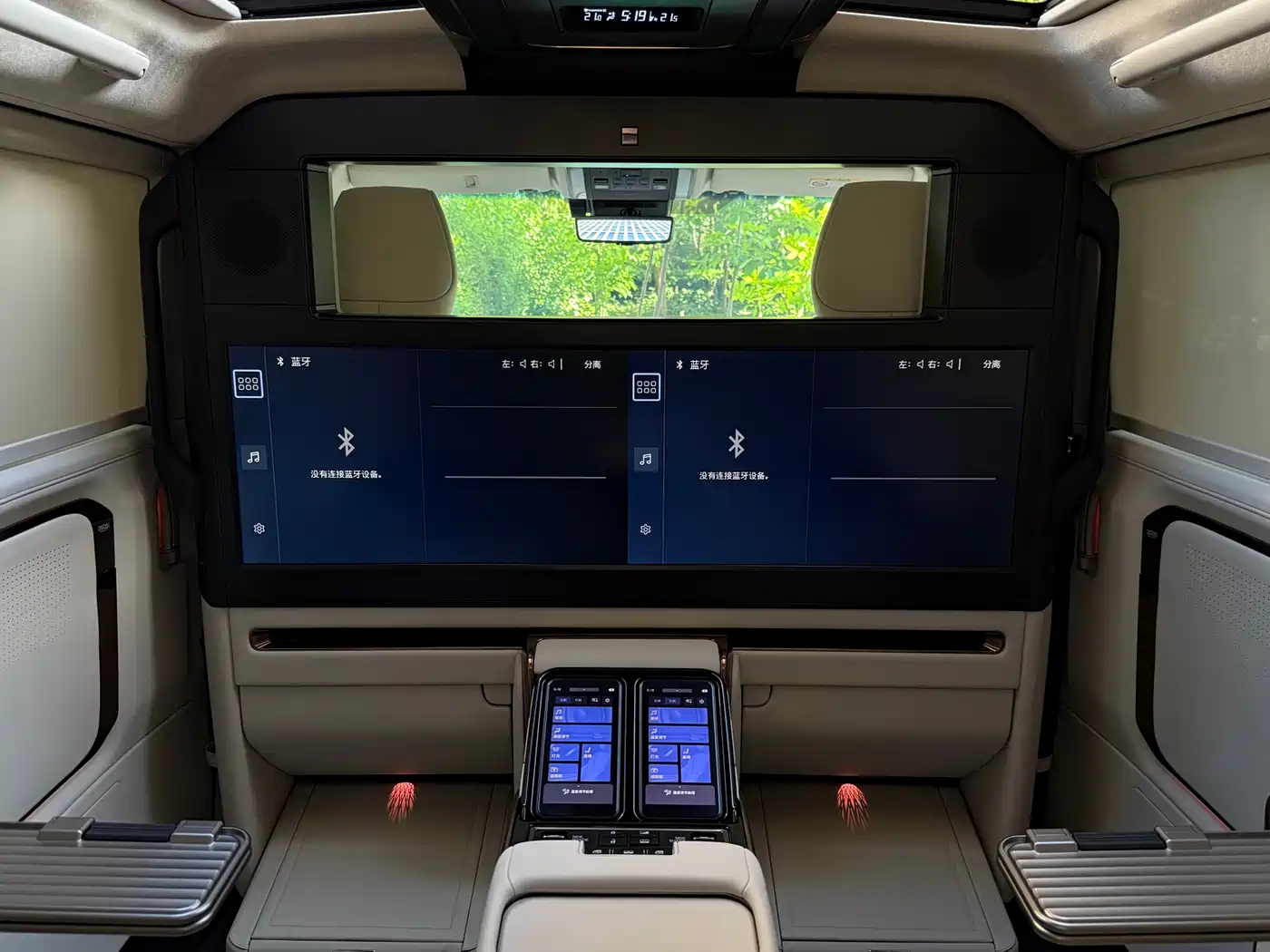 Lexus LM 2025 Model 500h Four-Seater Imperial Edition фото 16