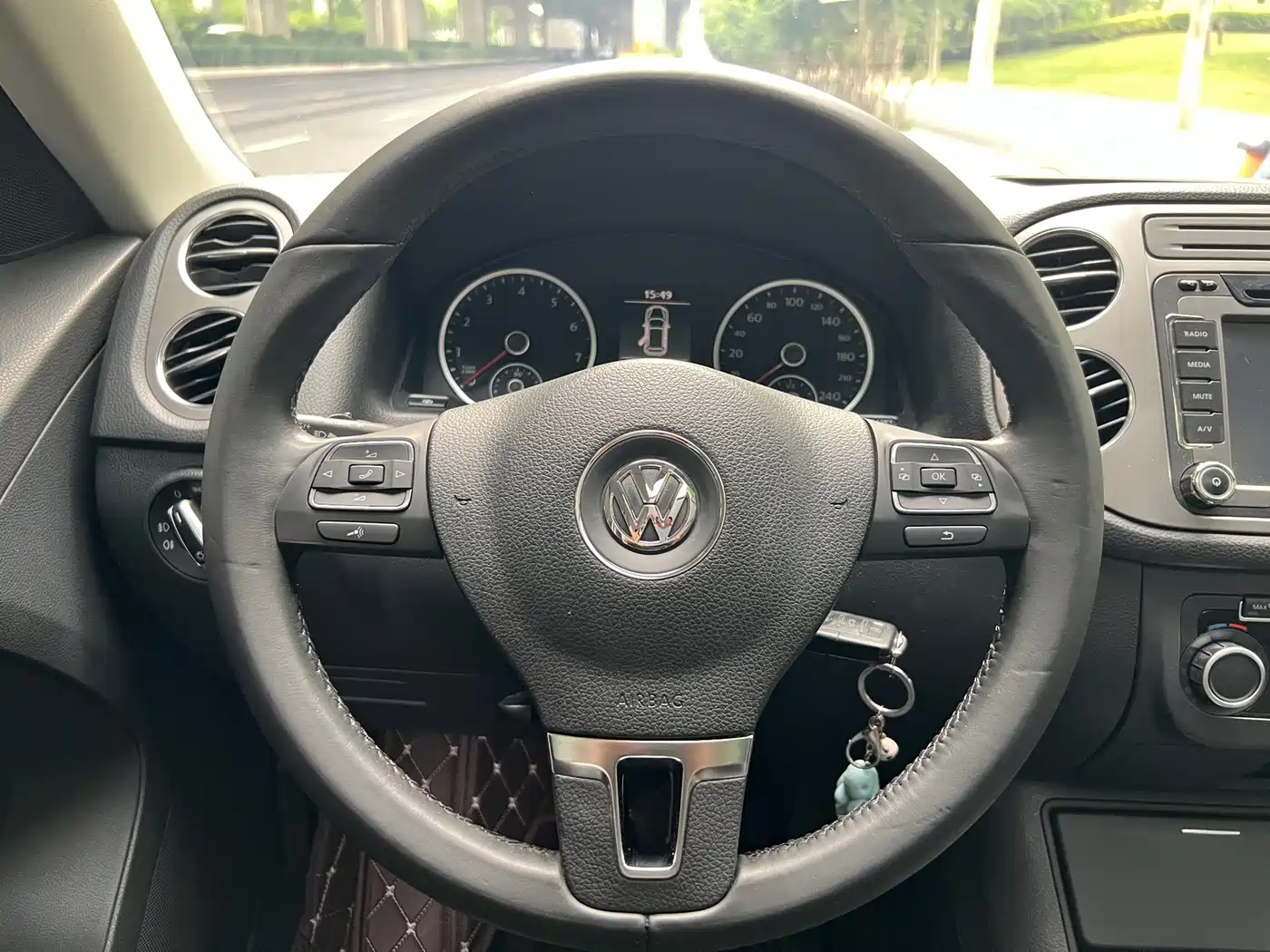Volkswagen Tiguan 2010 1.8TSI Automatic 4WD Elite фото 14