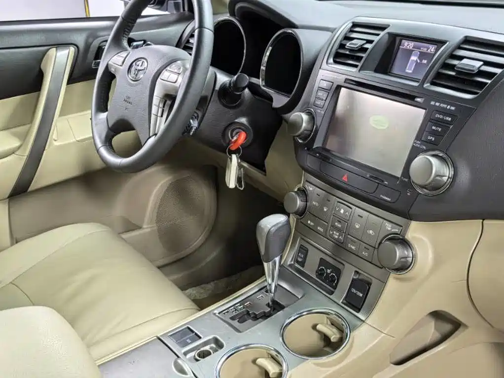 Toyota Highlander 2010 2009 2.7L 2WD 7-seater Luxury Edition