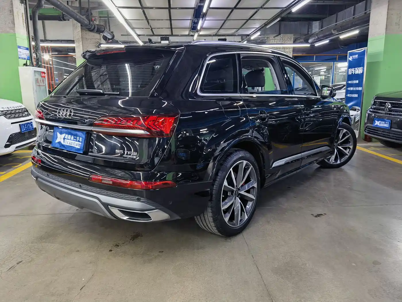 AUDI Q7