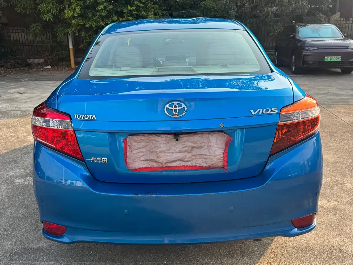 Toyota Vios 2014 1.3L Automatic Stylish Edition фото 5
