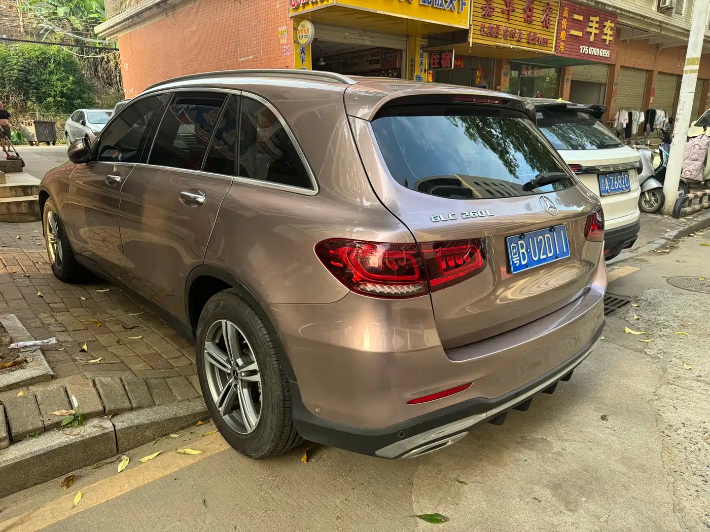 Mercedes-Benz GLC 2020 GLC 260 L 4MATIC Luxury фото 4