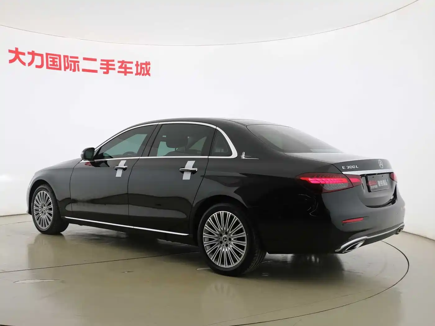 Mercedes-Benz E-Class 2023 Facelift E 300 L Luxury фото 9