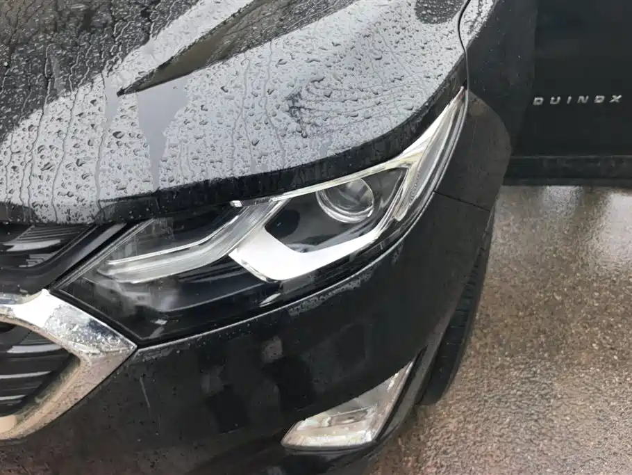 Chevrolet Equinox 2018 535T Automatic Galloping Edition фото 5