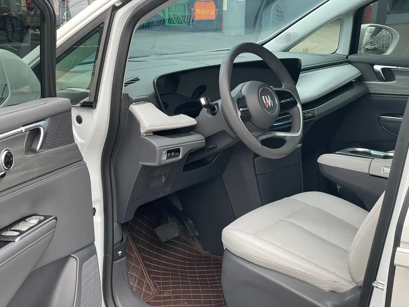 Buick GL8 2025 Model Landglory Smart Edition фото 7