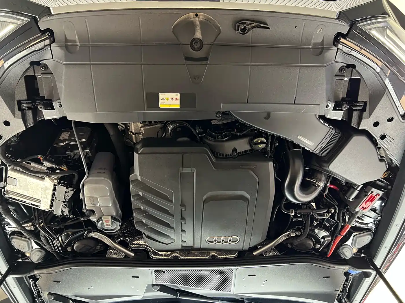 Audi A6L 2023 40 TFSI Luxury Dynamic фото 19