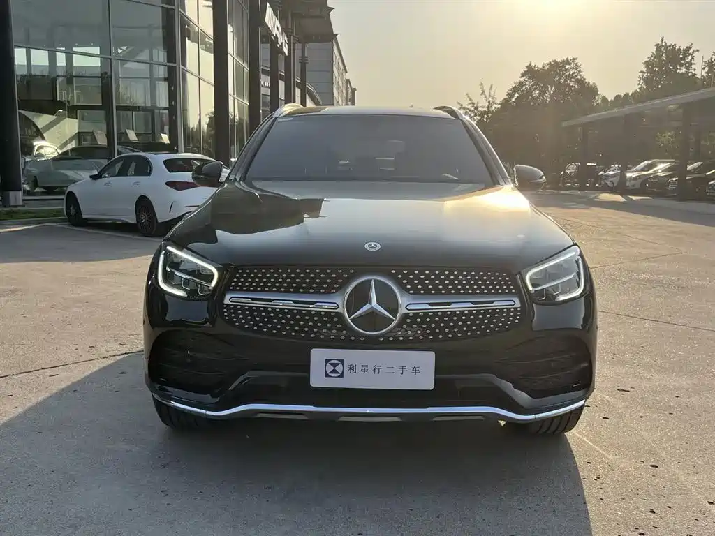Mercedes-Benz GLC 2021 GLC 260 L 4MATIC Luxury фото 3