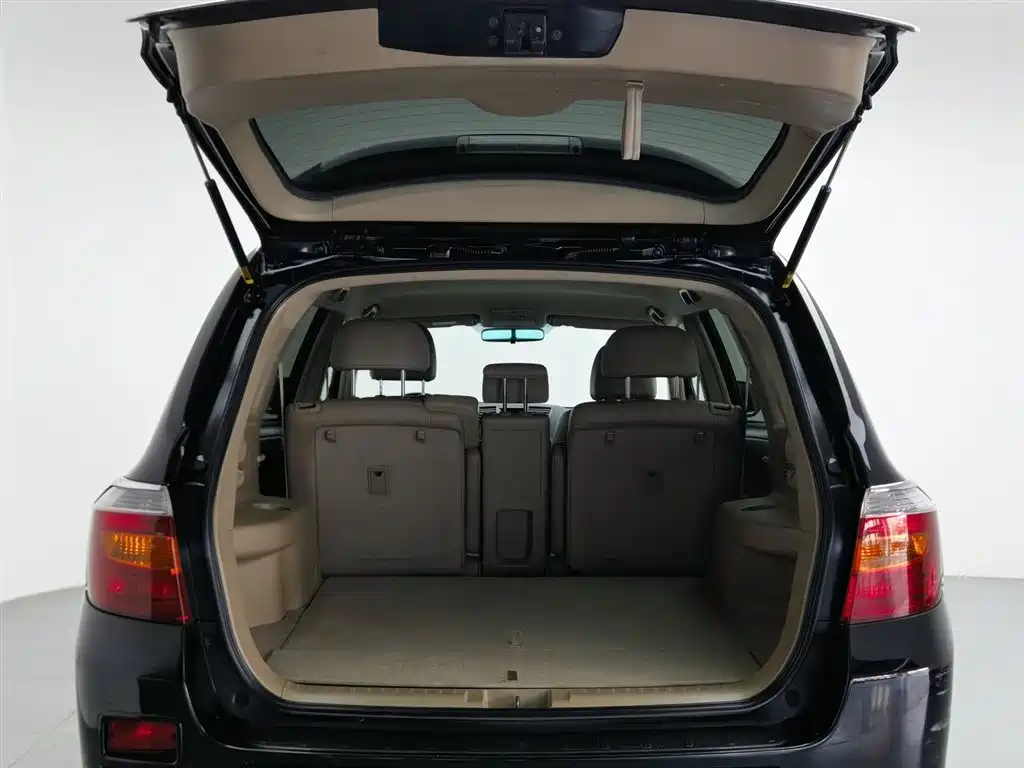 Toyota Highlander 2011 2.7L 2WD 5-seat Sport фото 16