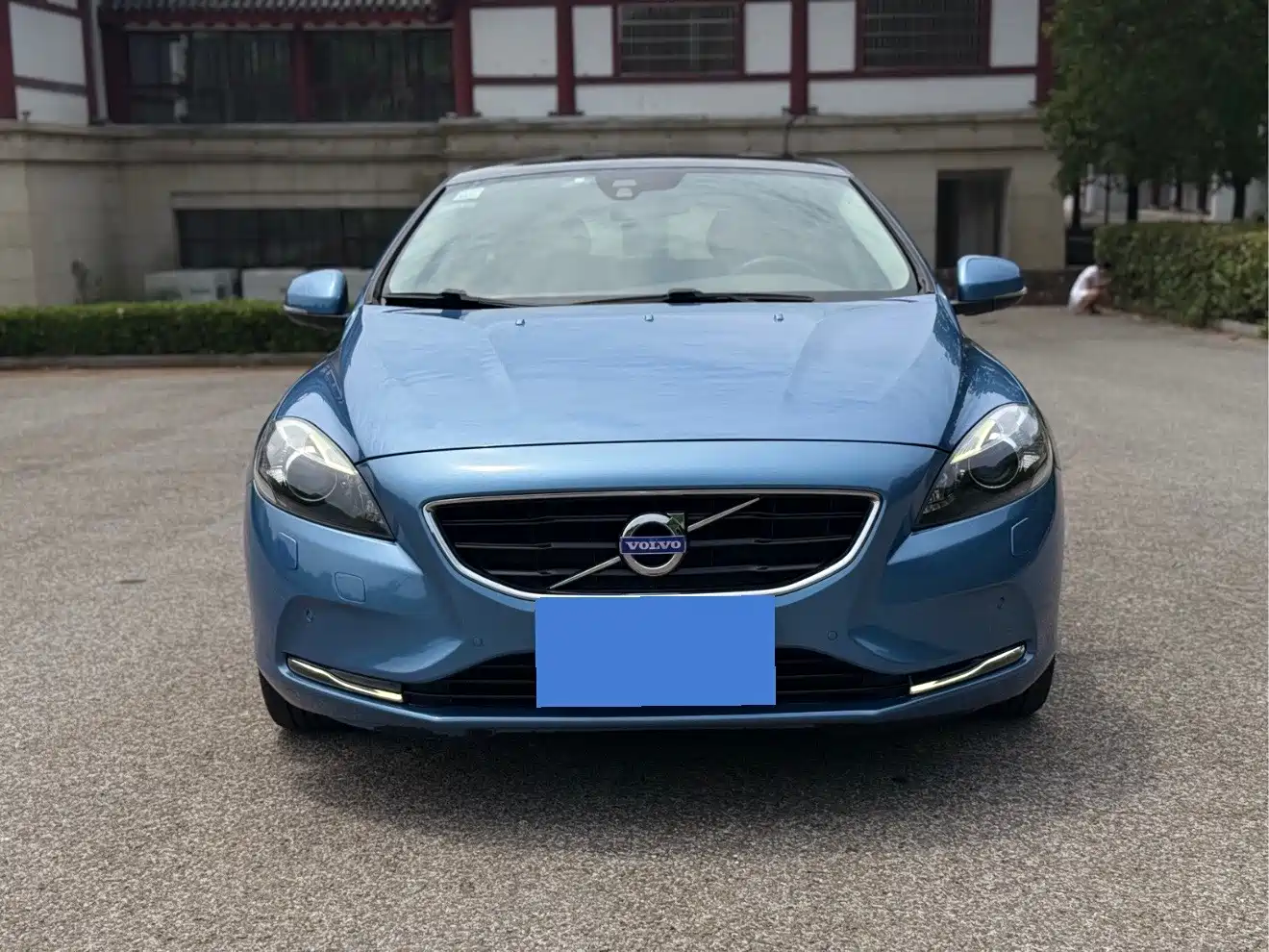 Фото 2 - Volvo V40