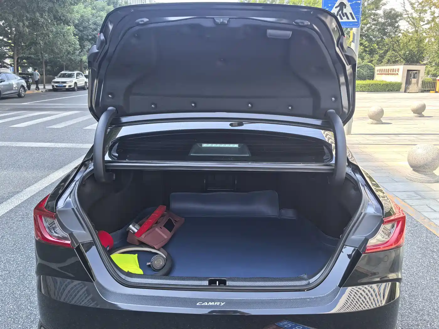 Toyota Camry 2025 2024 Hybrid 2.0HE Elite Edition
