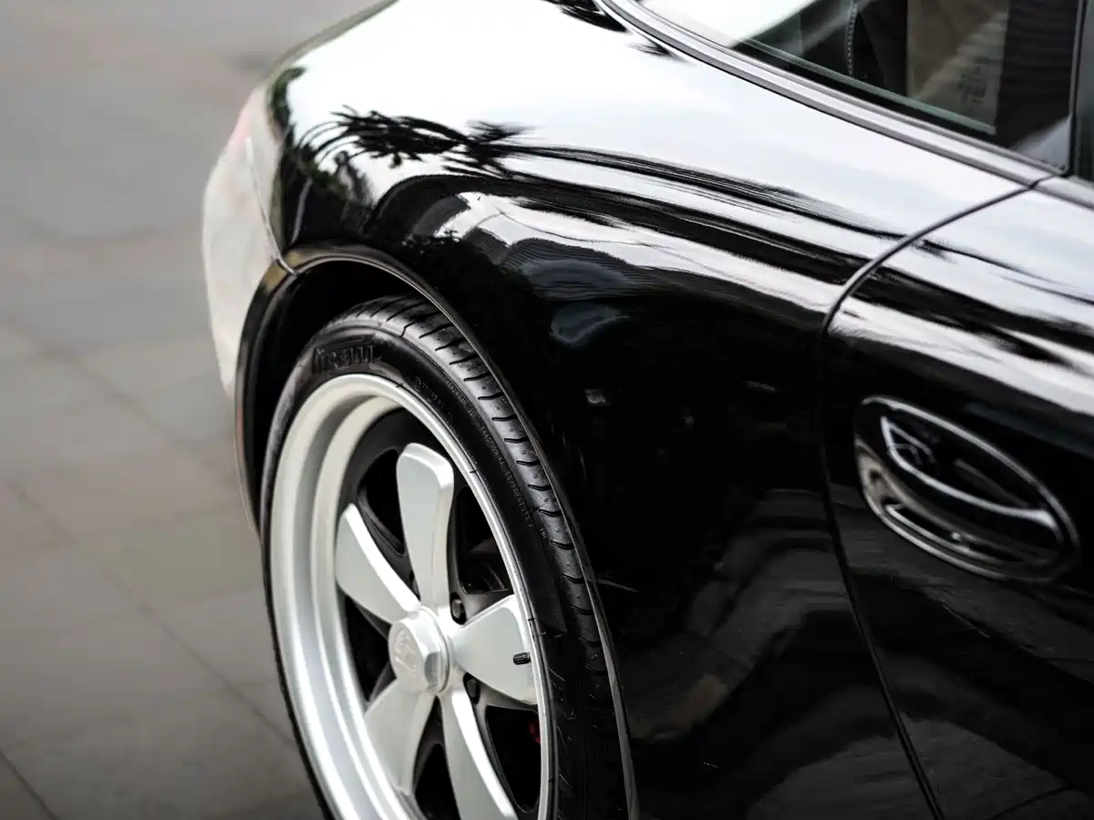 Porsche 911 2011 Edition Style 3.6L Hardtop фото 14