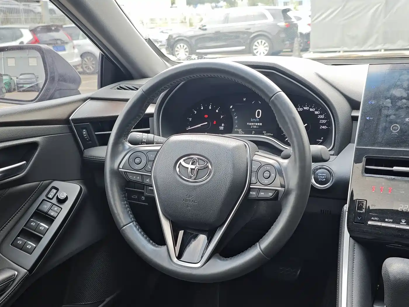 Toyota Avalon 2022 2.0L Luxury Edition фото 11