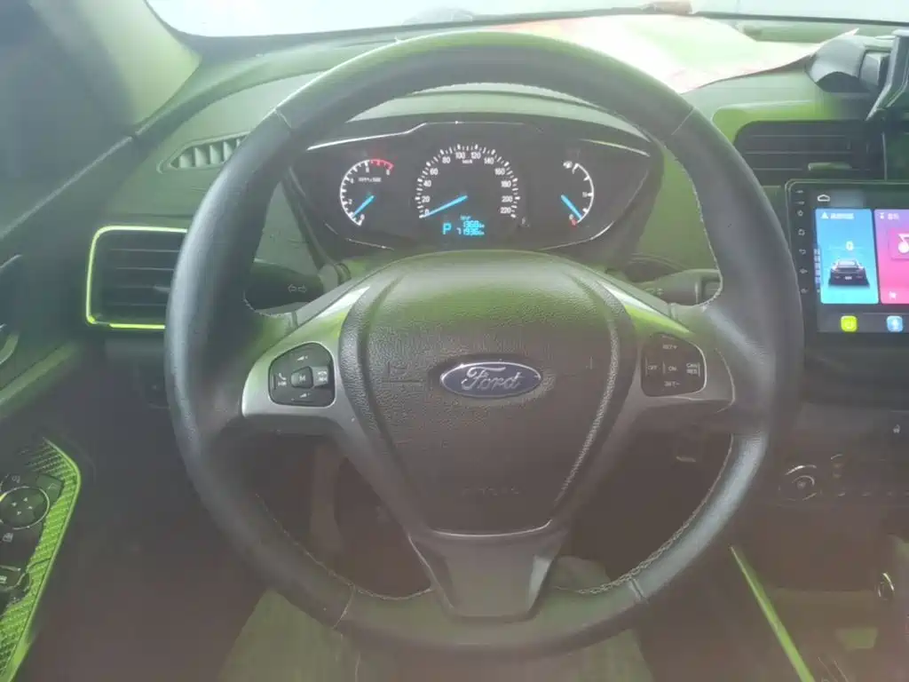 Ford Escort 2015 2015 1.5L Automatic Fashion