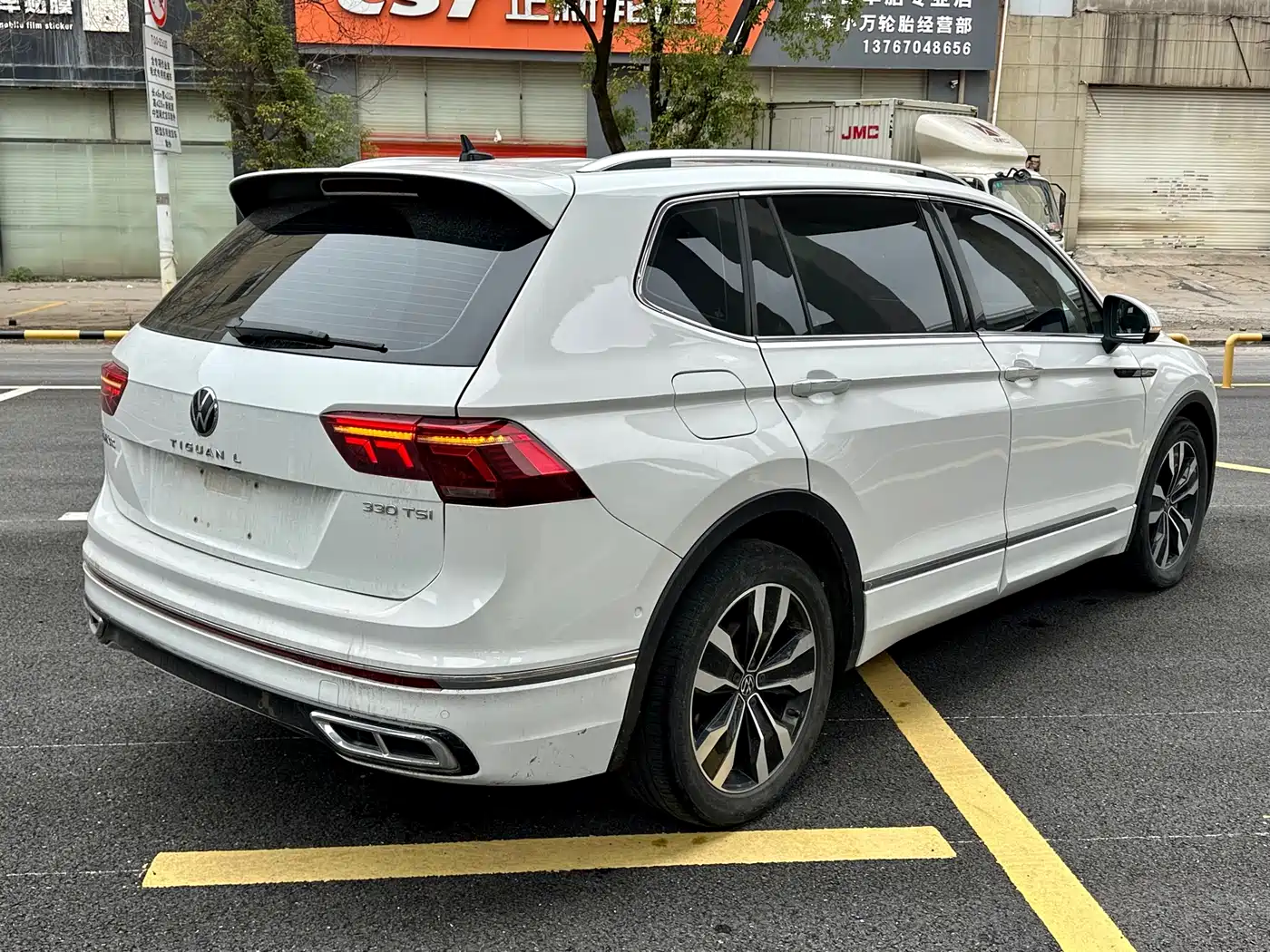 Volkswagen Tiguan L 2023 330TSI Auto 2WD R-Line Premium Edition фото 14
