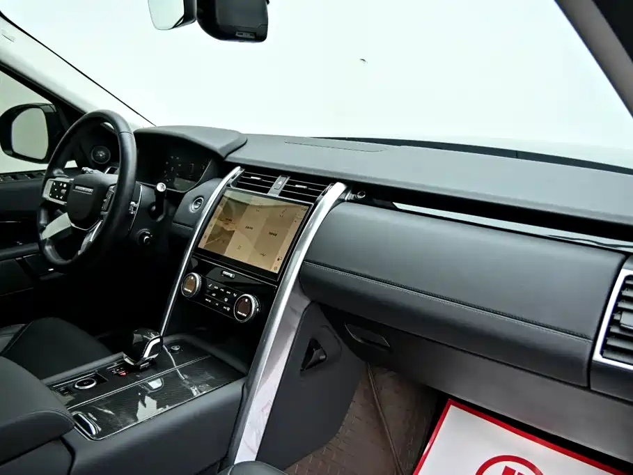 Land Rover Discovery 2024 2024 Model 360PS S