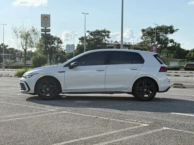 Volkswagen Golf 2021 280TSI DSG R-Line — фото 5
