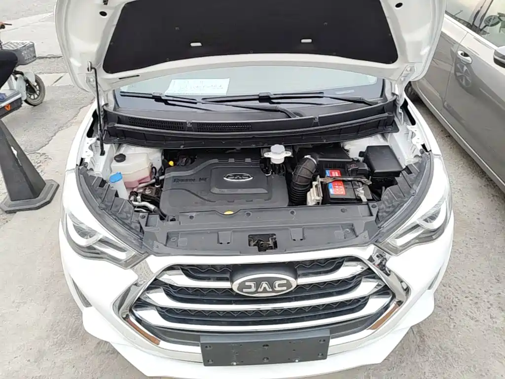 JAC Refine S3 2017 2017 1.6L Manual Luxury Smart