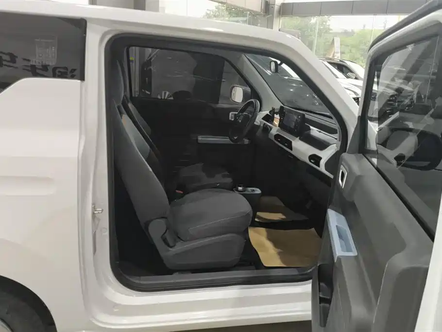 Geely Galaxy Panda 2024 Panda mini 200km Endurance Bear фото 8