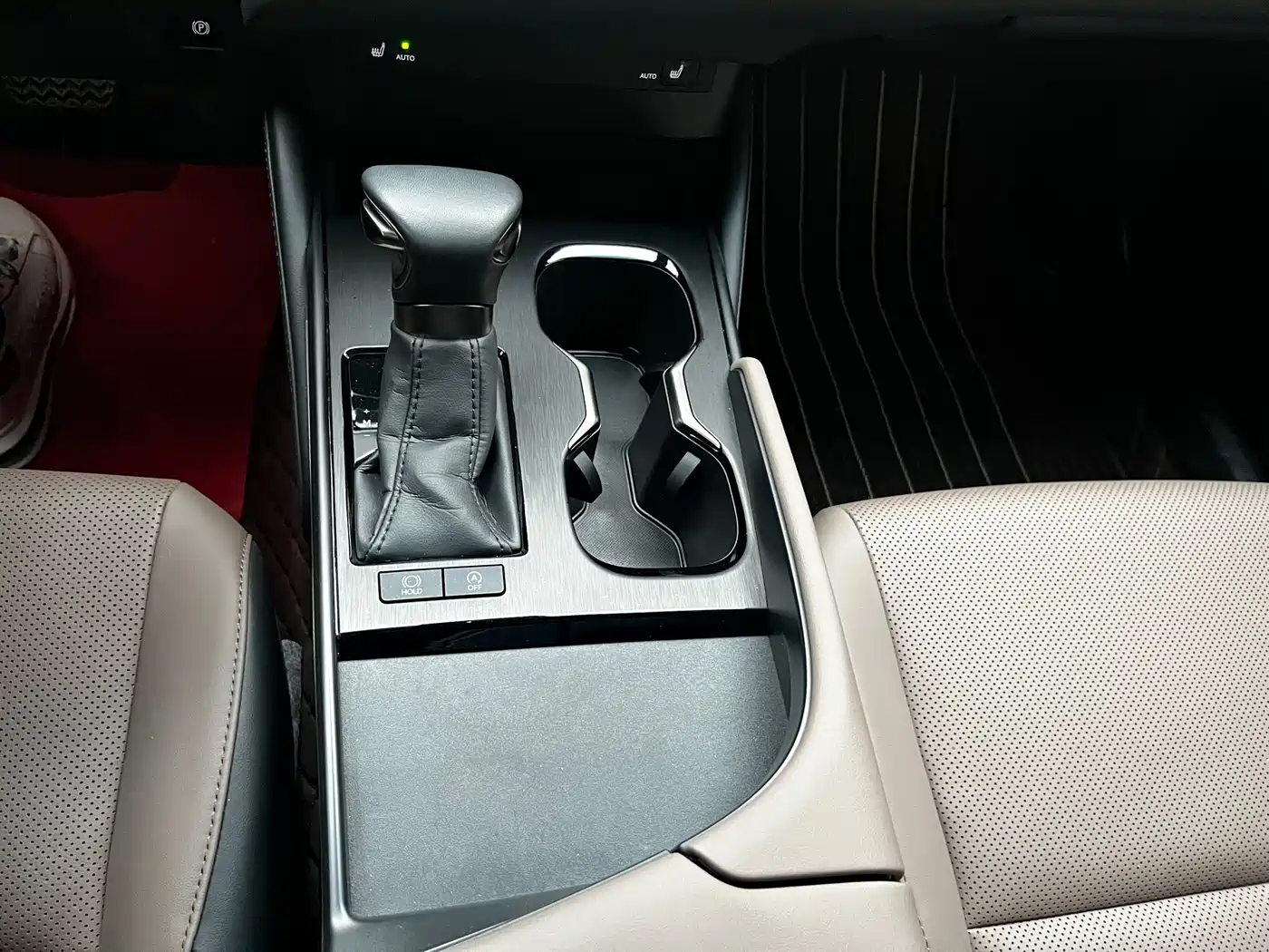 Lexus ES 2022 200 Excellence Edition фото 16