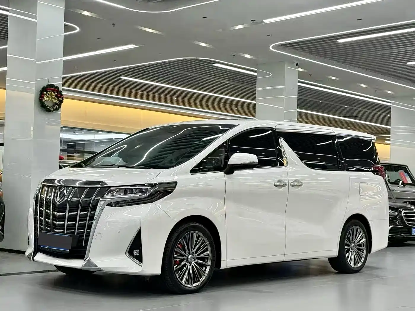 Toyota Alphard 2020 Hybrid 2.5L Luxury Edition