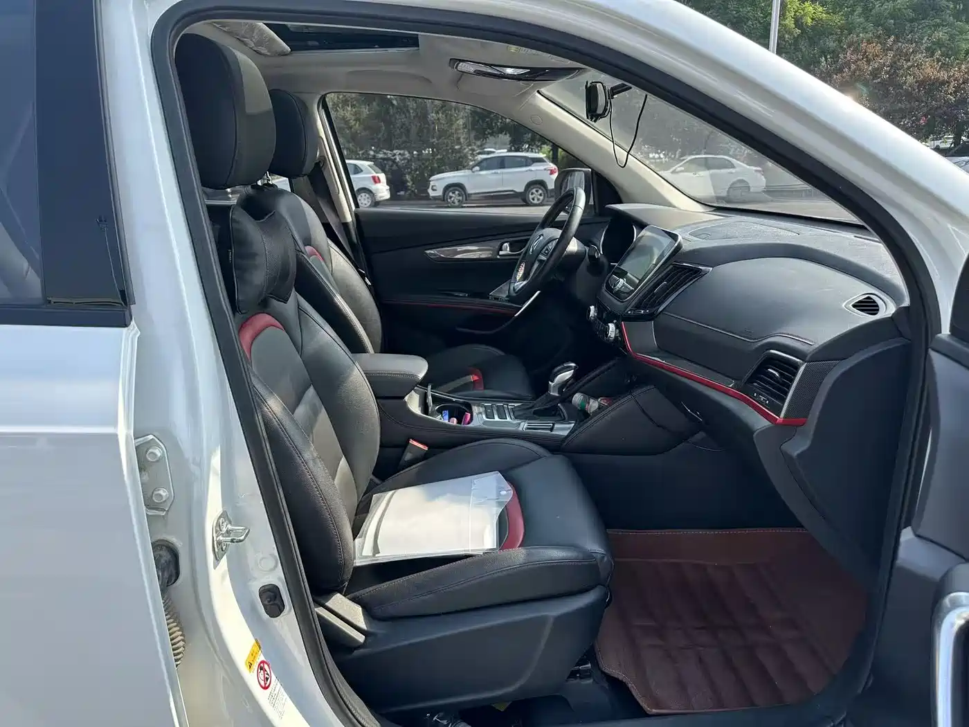 Changan CS55 2017 2017 1.5T Automatic Colorful Edition