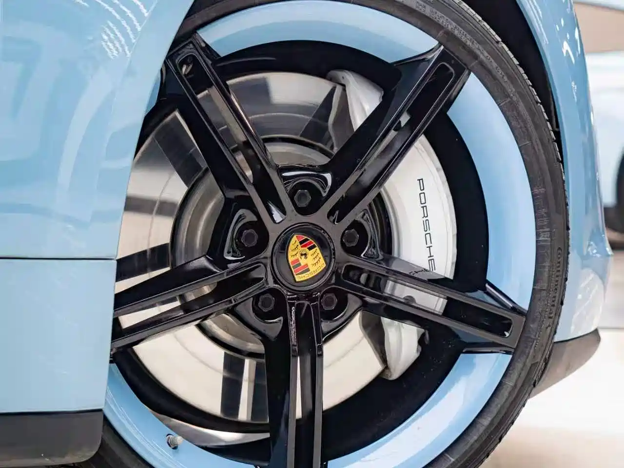 Porsche Taycan 2019 Taycan 4S фото 12