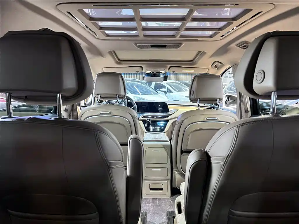 Buick GL8 2020 Model ES Landglory 653T Premium фото 6