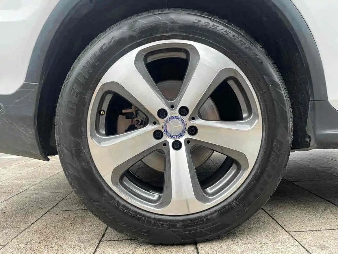 Mercedes-Benz GLC 2016 GLC 260 4MATIC Luxury фото 24