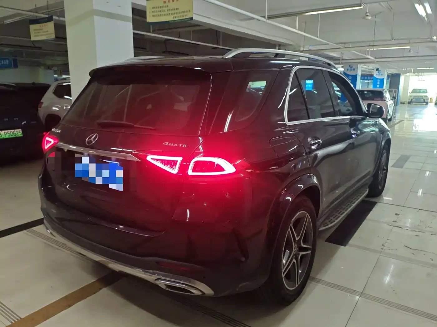 Photo 2 - Mercedes-Benz GLE