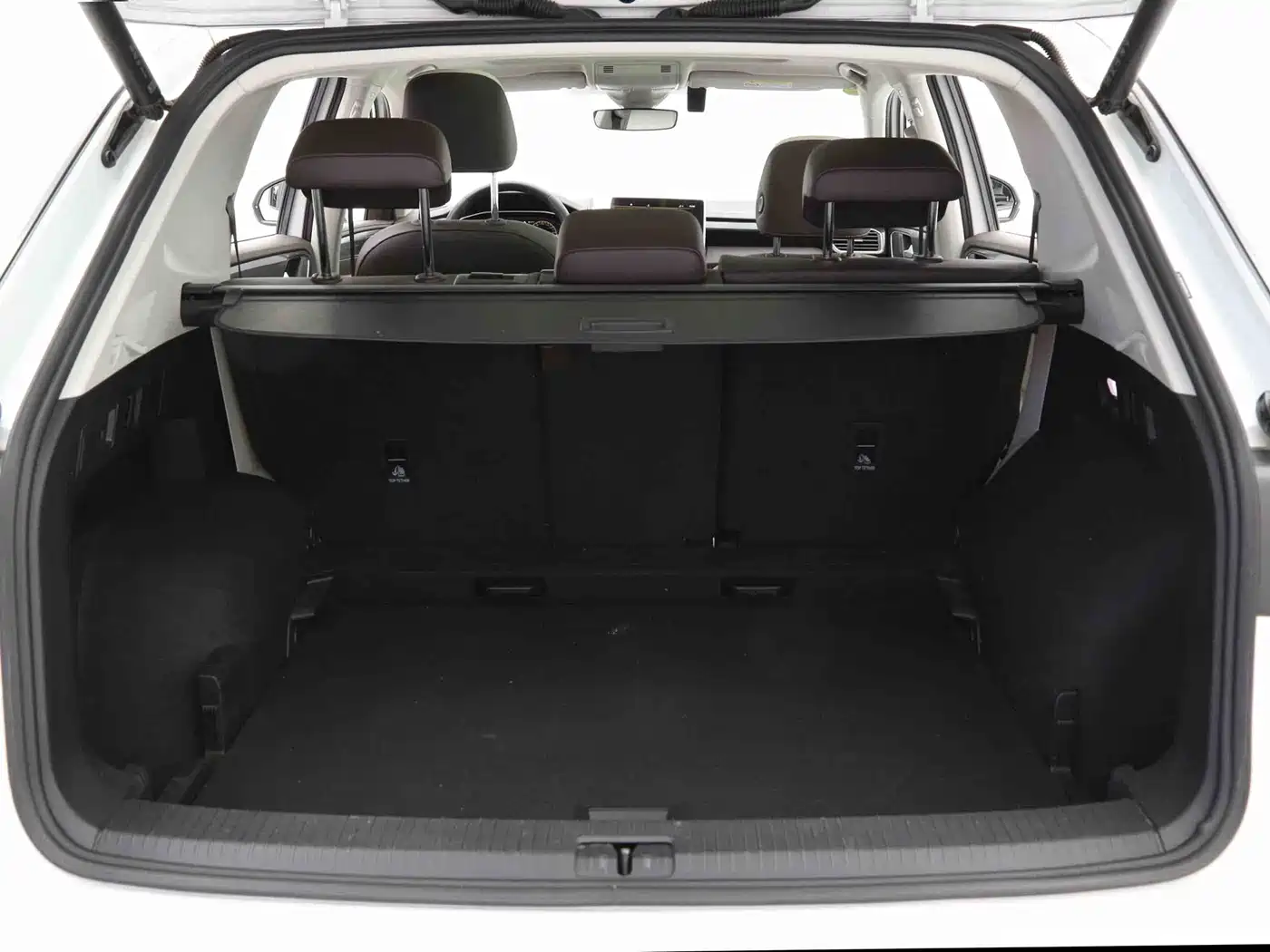 Volkswagen Tayron 2023 280TSI 2WD Luxury Plus Advanced Edition фото 11