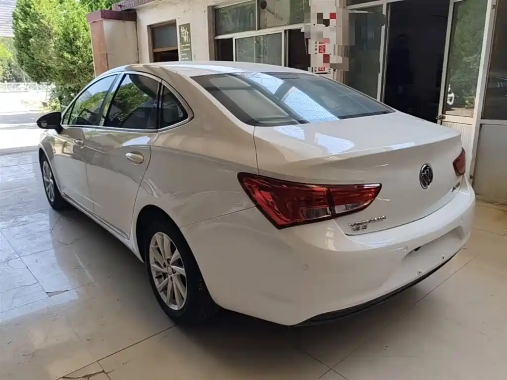 Buick Verano 2019 Sedan 15S Auto Leading фото 5