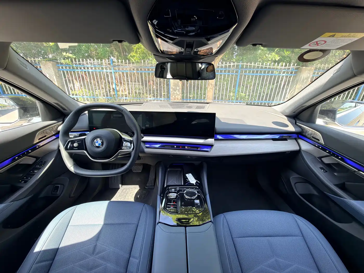 BMW 5 Series 2024 530Li Premium M Sport Package фото 6