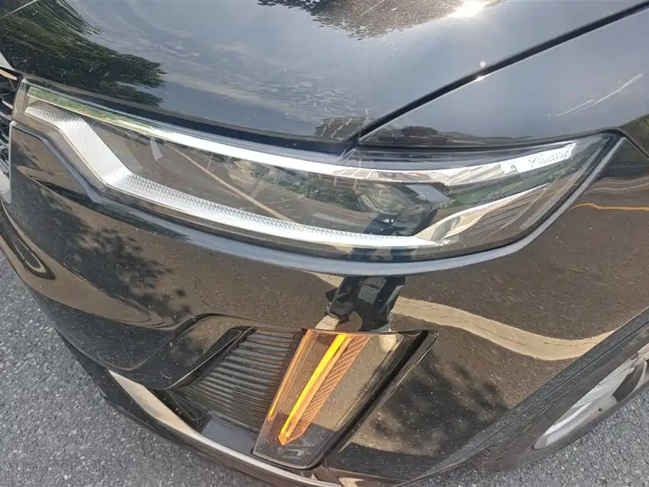 Cadillac XT6 2020 28T 6-Seater 4WD Luxury Model фото 5