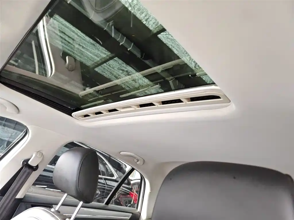 Volkswagen Bora 2015 Quality Edition 1.6L Automatic Comfort фото 14