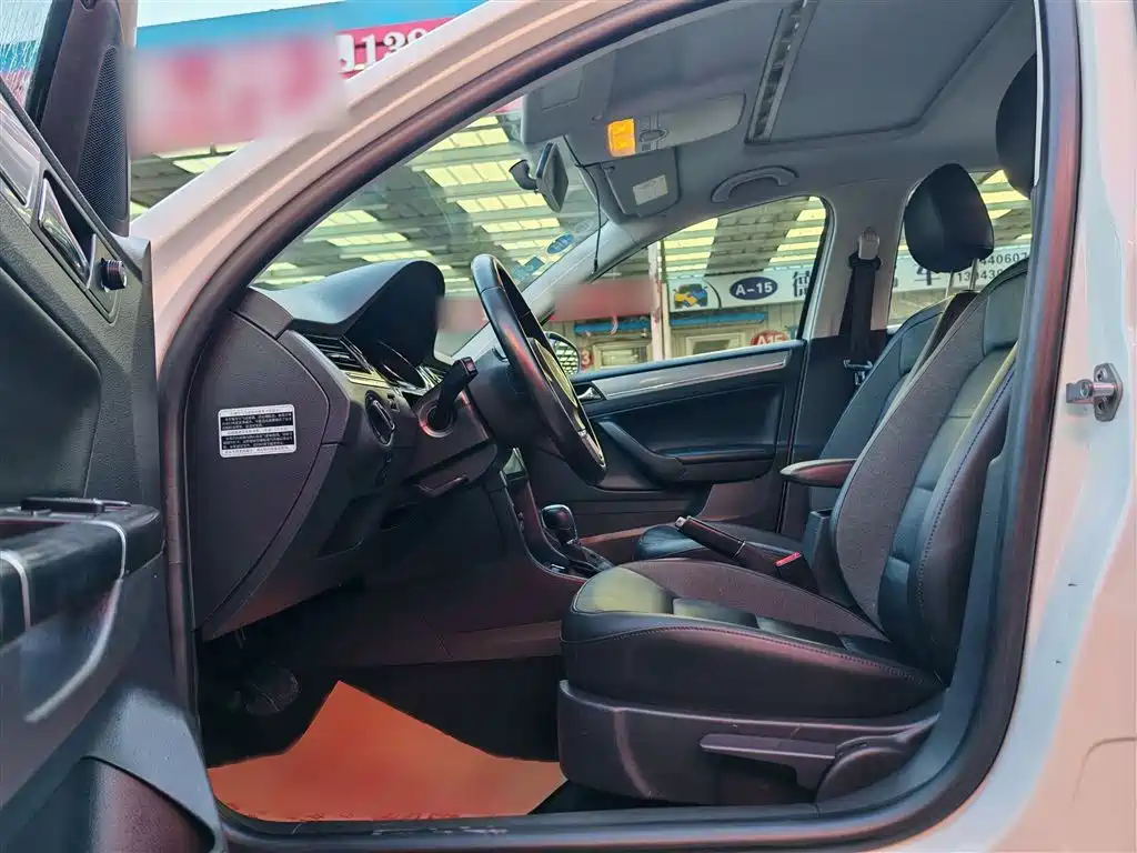 Volkswagen Bora 2015 Quality Edition 1.6L Automatic Comfort фото 18