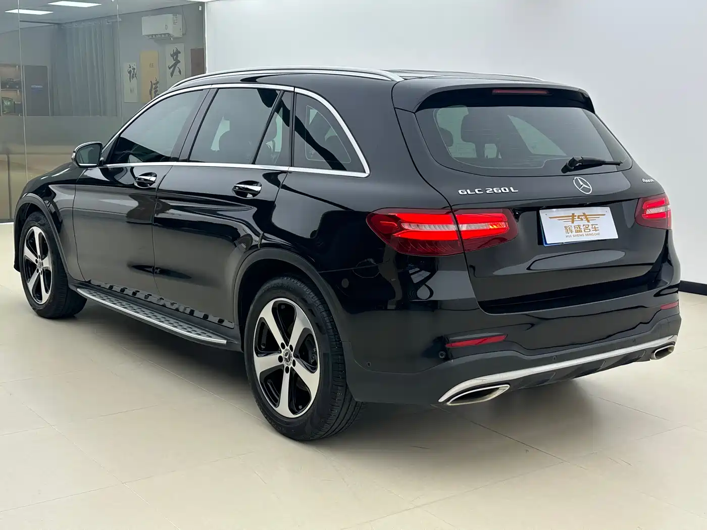 Mercedes-Benz GLC 2019 Facelift GLC 260 L 4MATIC Luxury фото 25