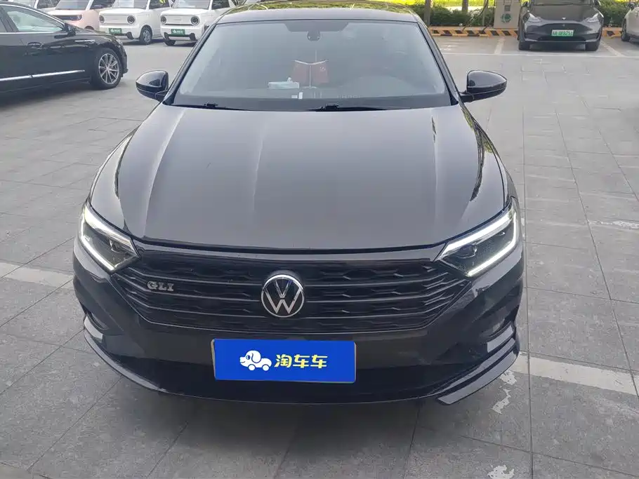Volkswagen Sagitar 2022 280TSI DSG Soaring Edition фото 2