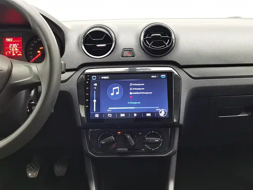 Volkswagen Jetta 2019 Dream Edition 1.5L Manual Fashion фото 12