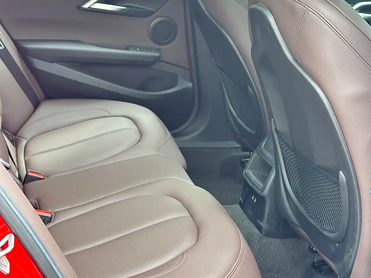 BMW 1 Series 2020 Model 125i Leading M Sport Package фото 11