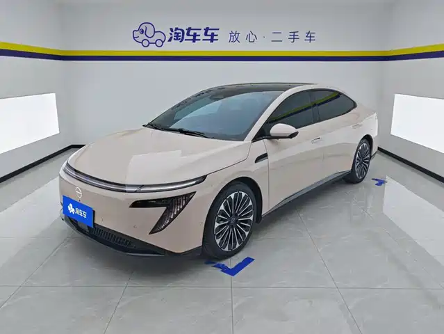 Nissan N7 625 Max
