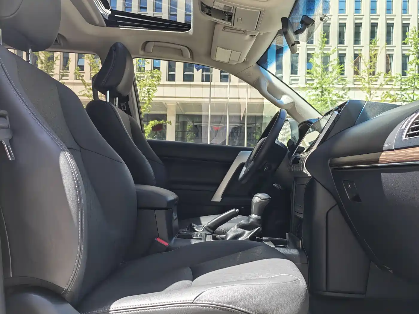 Toyota Prado 2018 3.5L Auto TX-L фото 14