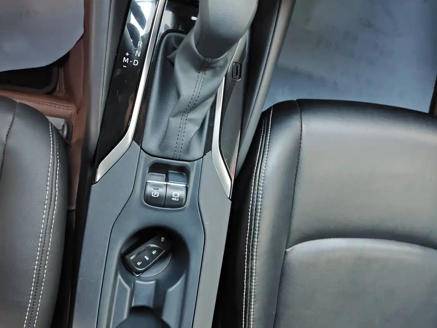 Toyota Corolla 2021 1.2T S-CVT Pioneer Edition фото 14