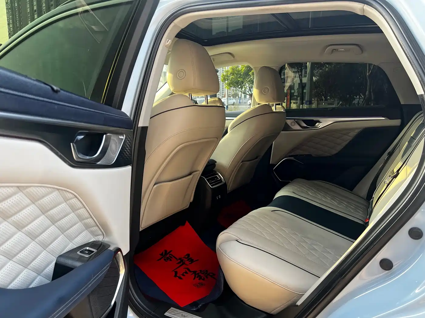 WEI PAI WEI BRAND MOCHA